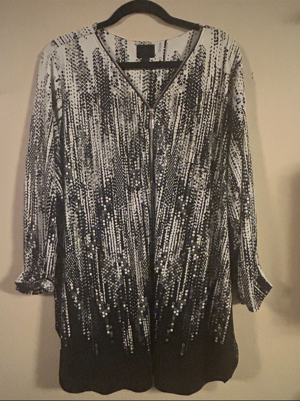 JM Collection 3X Black White Abstract Zip Front Tunic Top